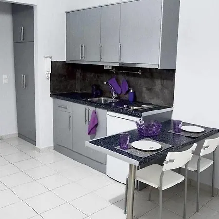 Apart Otel Nj Lávrion